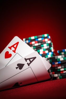 Hand ranking chart displayed in Casino Hold'em interface